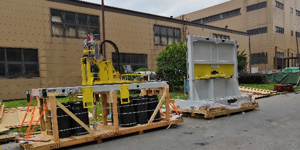 重型設(shè)備搬運(yùn)是怎么施工的？屹星機(jī)電分享